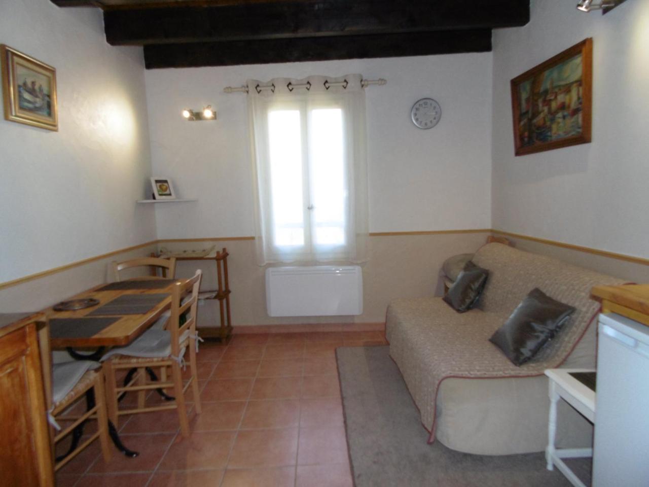 Bed and Breakfast La Ferme De Valauris Sisteron Zewnętrze zdjęcie